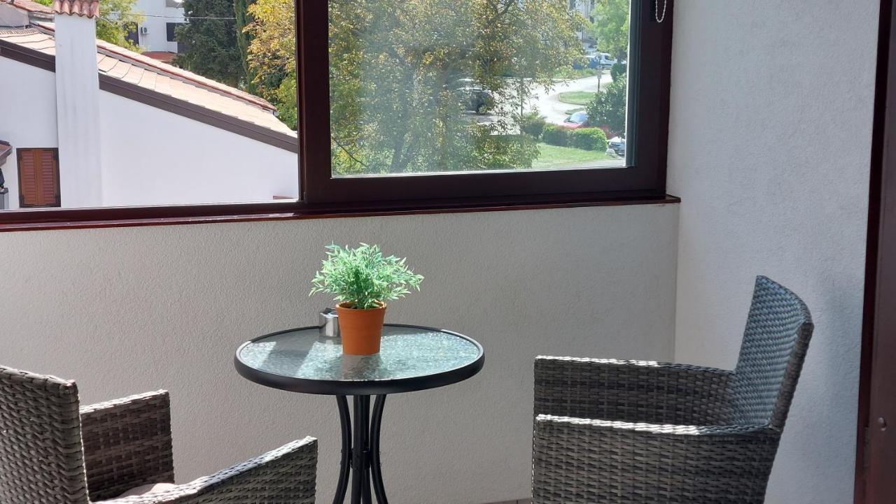Apartment Cervar Porec Exterior photo